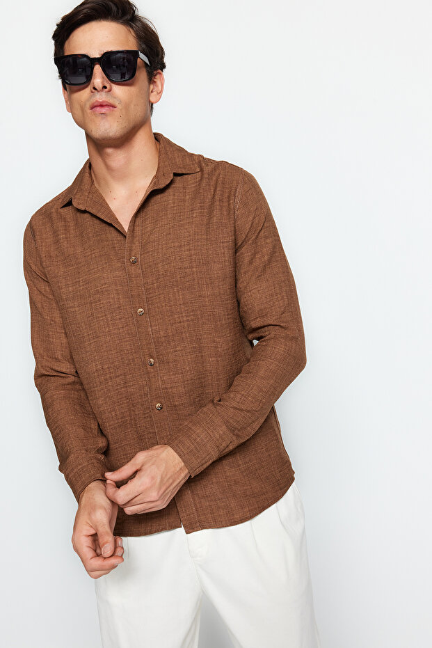 Kahverengi Slim Fit Keten Görünümlü Gömlek TMNAW24GO00093 - 2