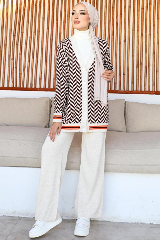 23004 Patterned Knitwear Double Suit Ecru
