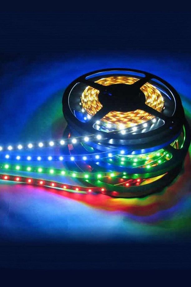 5mt Kumandalı Işıldak Rgb Şerit Led Lamba Iç Ve Dış Mekan Silikon Yapışkanlı Aydınlatma - 1