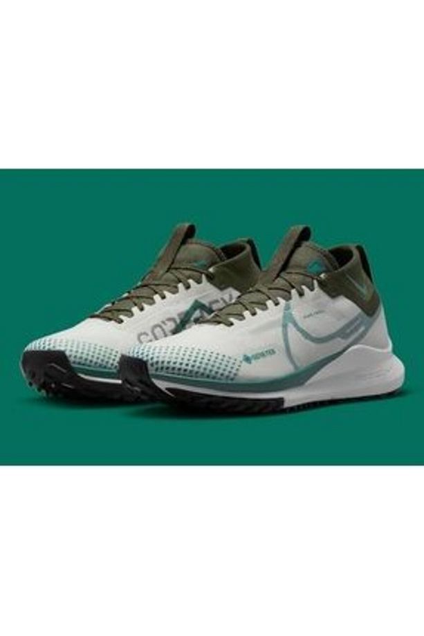 React Pegasus Trail 4 Gore-Tex Road Running . - 1
