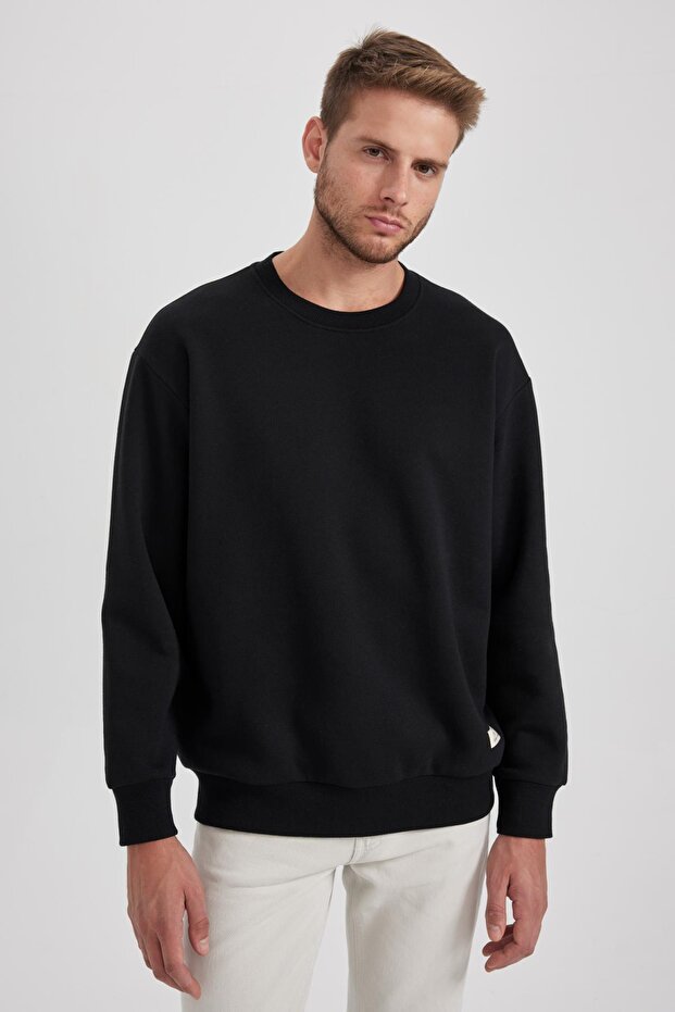 Oversized Fit Sweatshirt