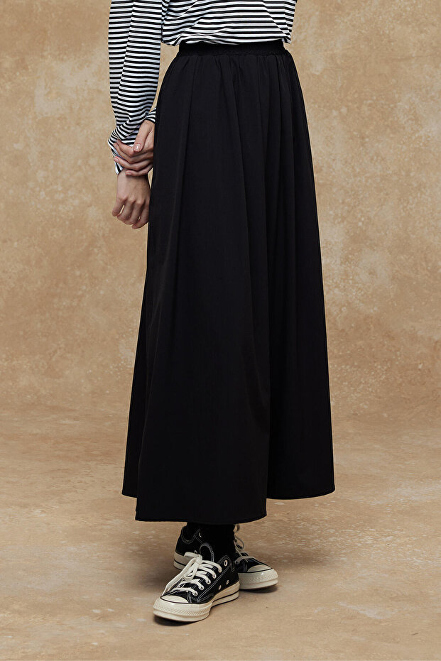 VOLNÝ STŘIH POHODLNÁ SUKNĚ ČERNÁ - 7