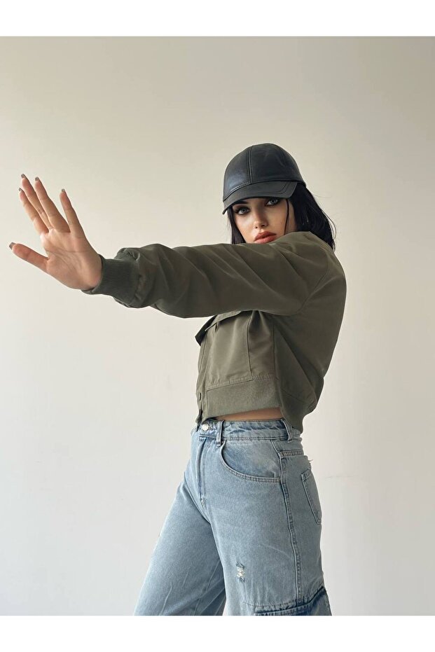 SOLOMON BOMBER CROP CEKET - 2