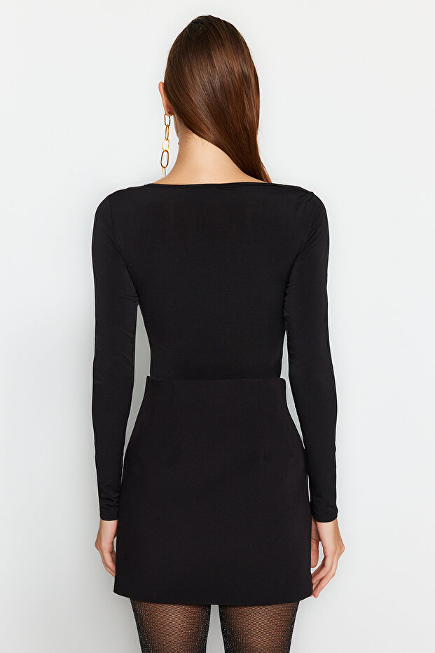 Siyah Vücuda Oturan Aksesuarlı Örme Body TPRAW24BD00032 - 6