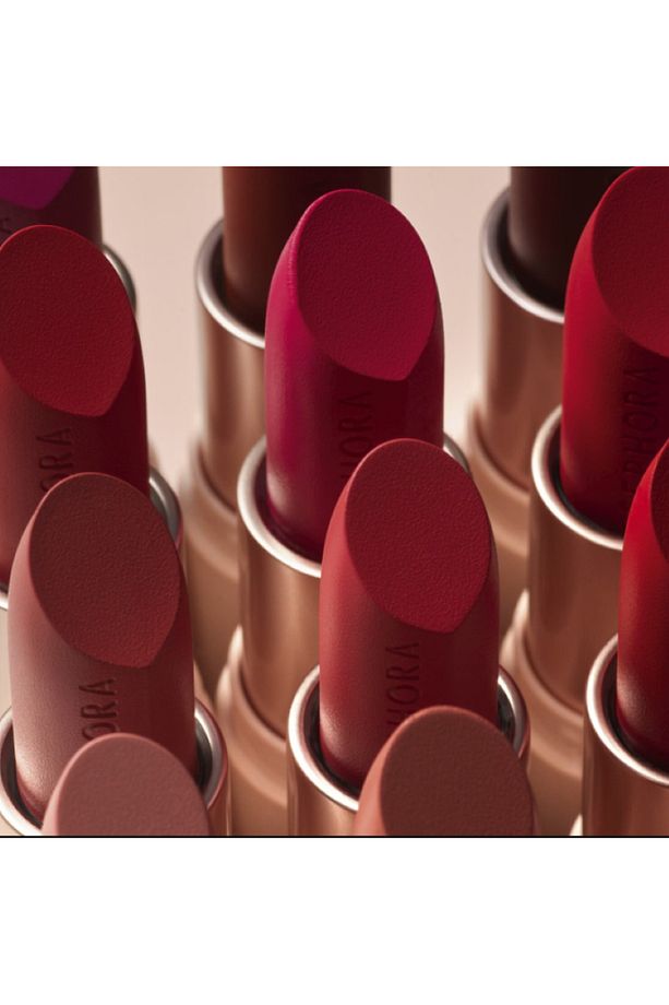 Rouge Is Not My Name - Mat Ruj - 6