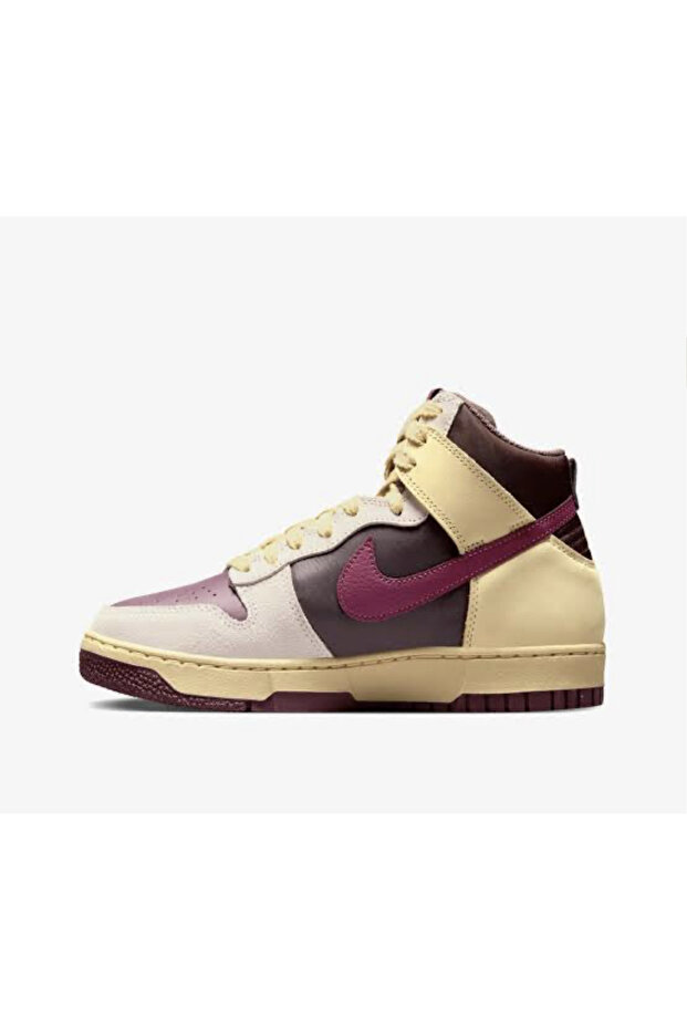 Dunk High 1985 · - 2