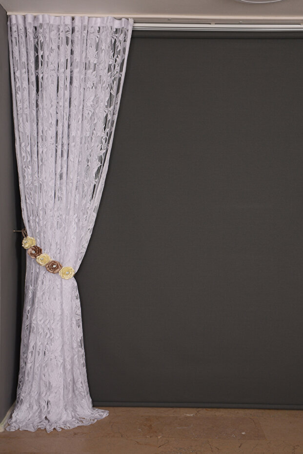 LEAF MODEL WHITE COLOR STRING CURTAIN READY BUTTONS STITCHED STRING CURTAIN 300*270 cm - 5