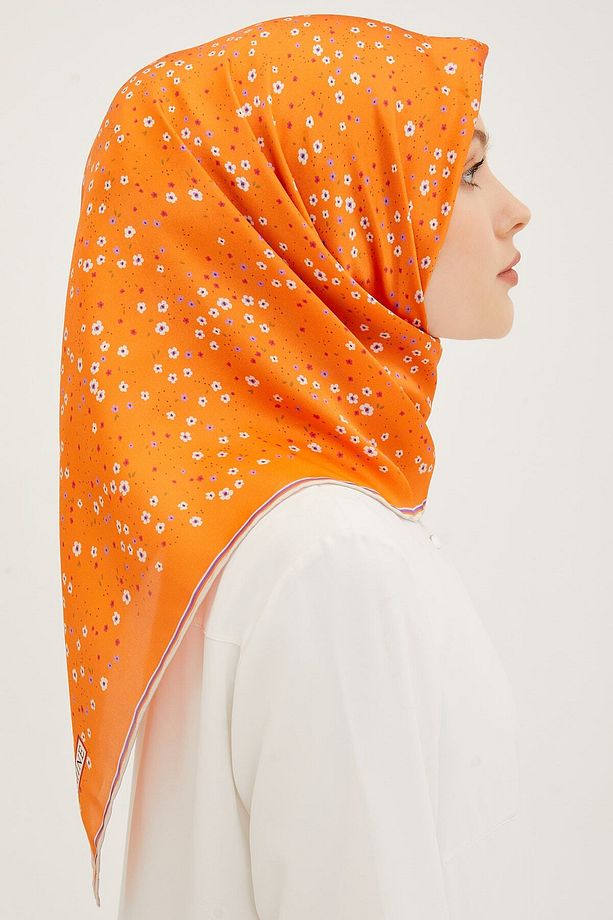 Ipek Eşarp 2023/24 Ilkbahar Yaz Sezonu 8900d02 04 - Twill (tivil) Ipek - 2