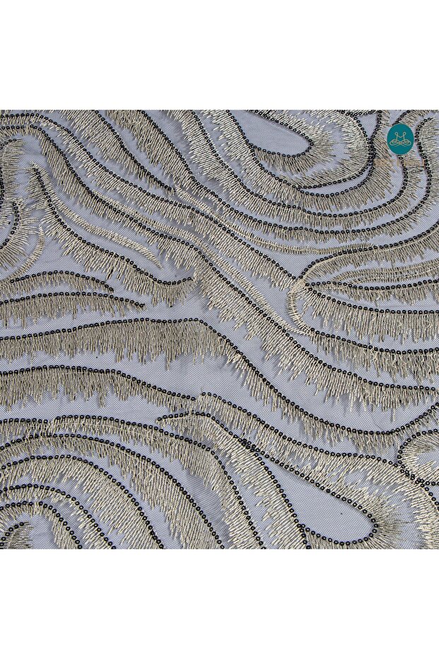 PULLU TÜL ÜZERİ TASARIM KUMAŞ - 3