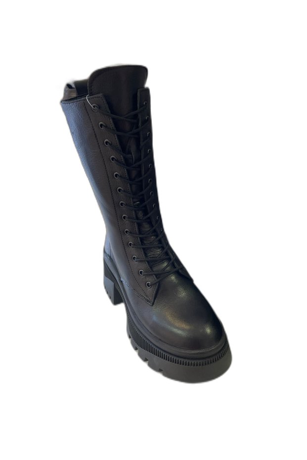 WOMEN'S GENUINE LEATHER BOOTS HIGH HEEL WITH LACES AND ZIPPER MODEL DOMESTIC PRODUCTION