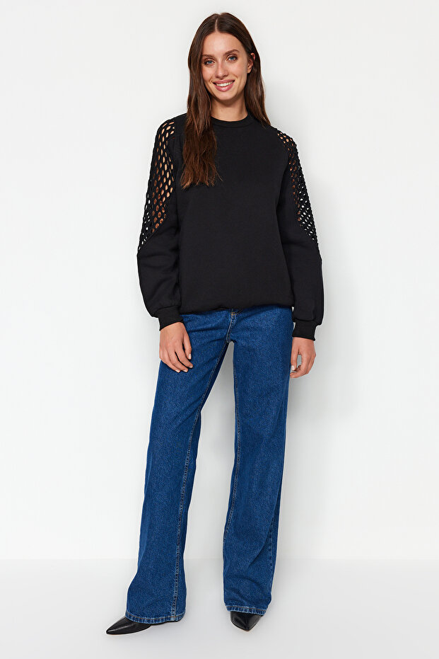 Siyah File Detaylı Kalın İçi Polarlı Regular/Normal Kalıp Örme Sweatshirt TWOAW24SW00134 - 3