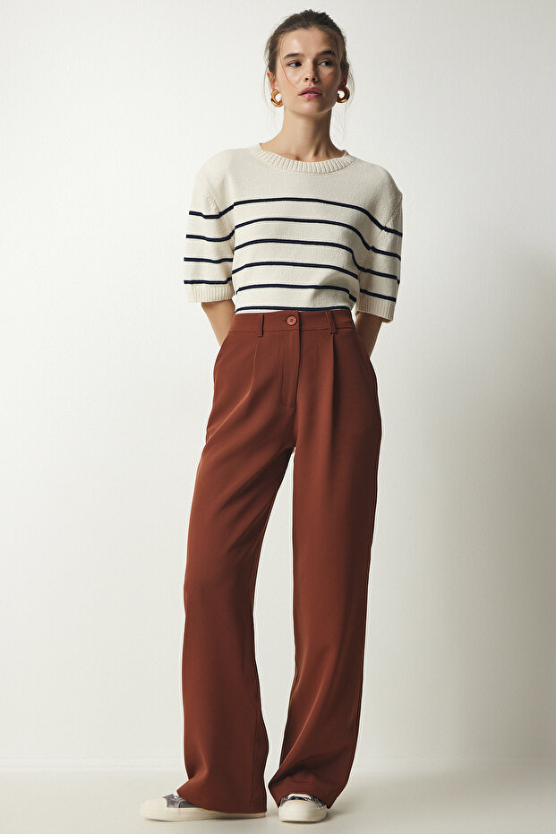 Women's Tile Pleated Woven Trousers UB00188