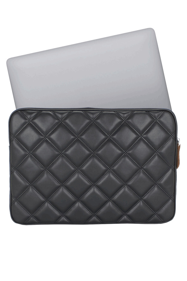 Macbook Air Pro 13 & 13.3 Inch Laptop Case Quilted Black