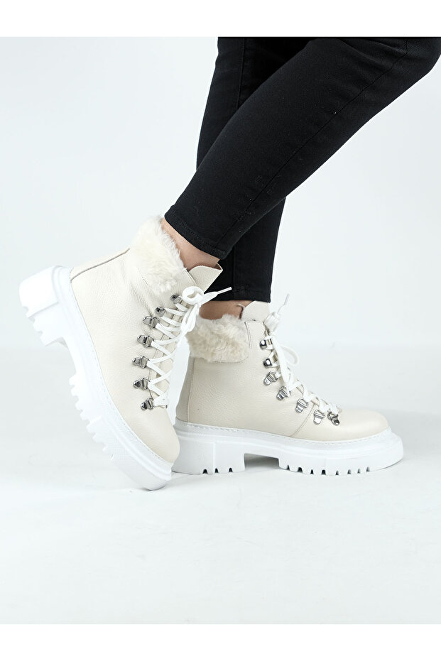 Hakiki Deri Kadın Bot - 3