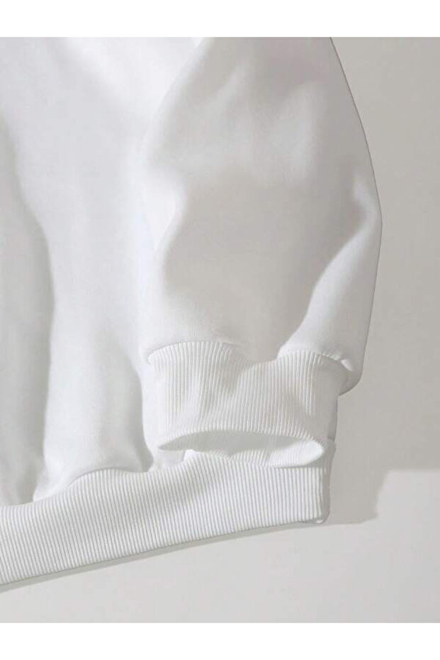 Oversize Comfortable Basic Sweatshirt - 5 Different Color Options - 2
