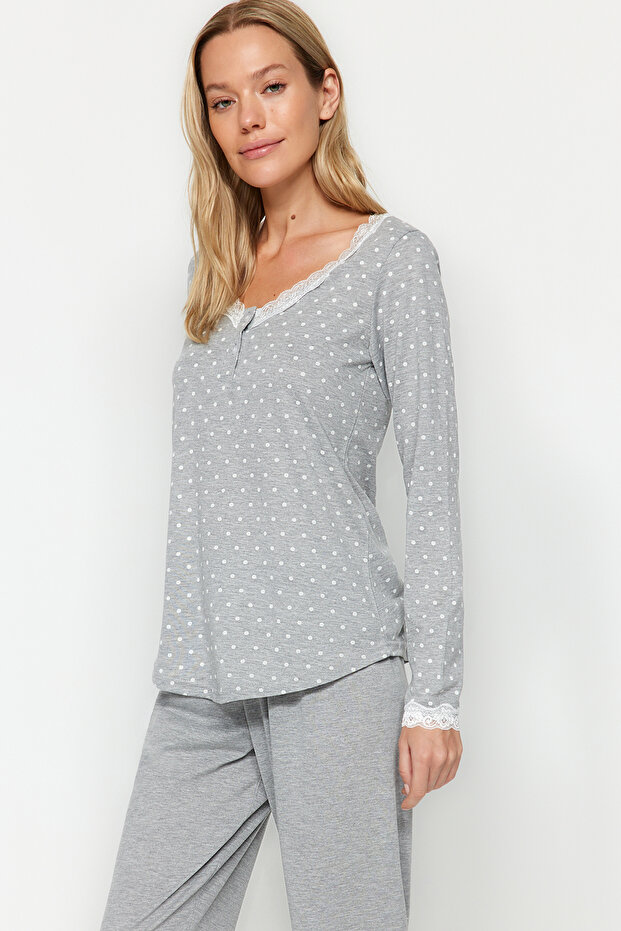 Gri Puantiyeli Dantelli Tshirt-Pantolon Örme Pijama Takımı THMAW24PT00182 - 4