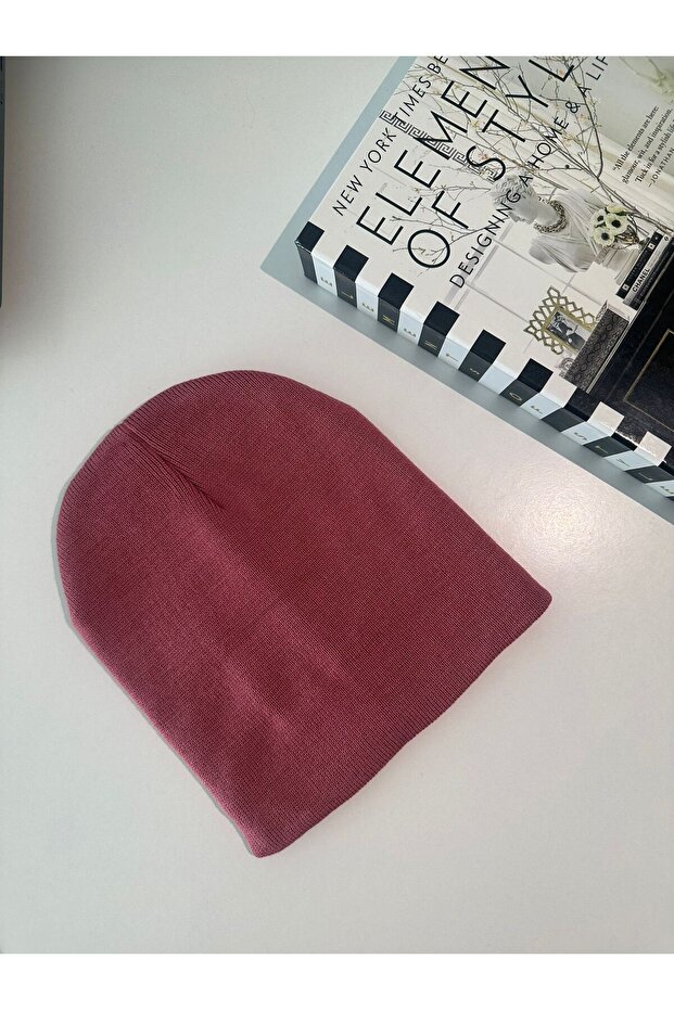 SOLID COLOR UNISEX BEANIE