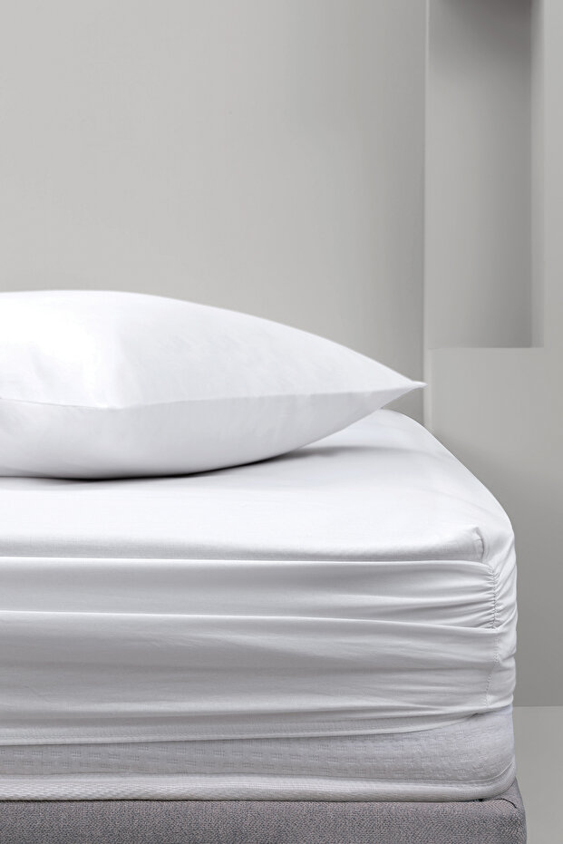 Noah White Fitted Sheet - 1