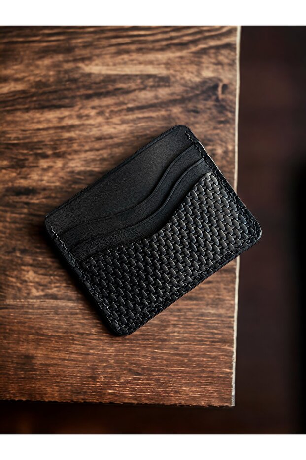 Milano Plus Genuine Leather Minimal Card Holder Wicker Pattern (7 compartments)