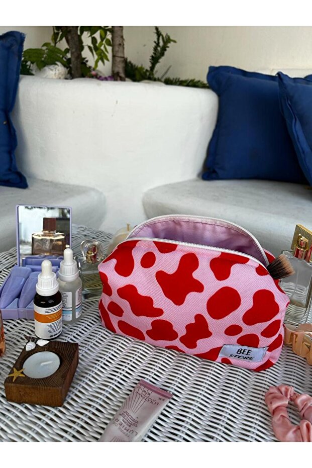 حقيبة مكياج بنمط البقرة الوردية - 3