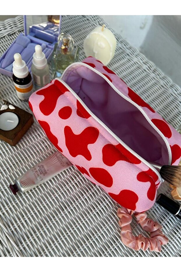 حقيبة مكياج بنمط البقرة الوردية - 2