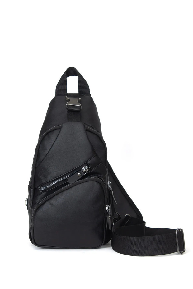 Men's Cross Chest and Shoulder Bag with Four Compartments and Zipper, Washable USB and Headphone Outlet