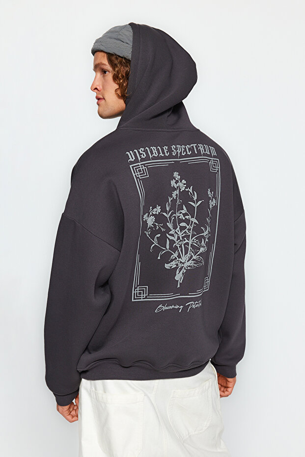 Antrasit Oversize/Geniş Kesim Kapüşonlu Çiçek Baskı İçi Polar/Sıcak Tutan Sweatshirt TMNAW24SW00100 - 1