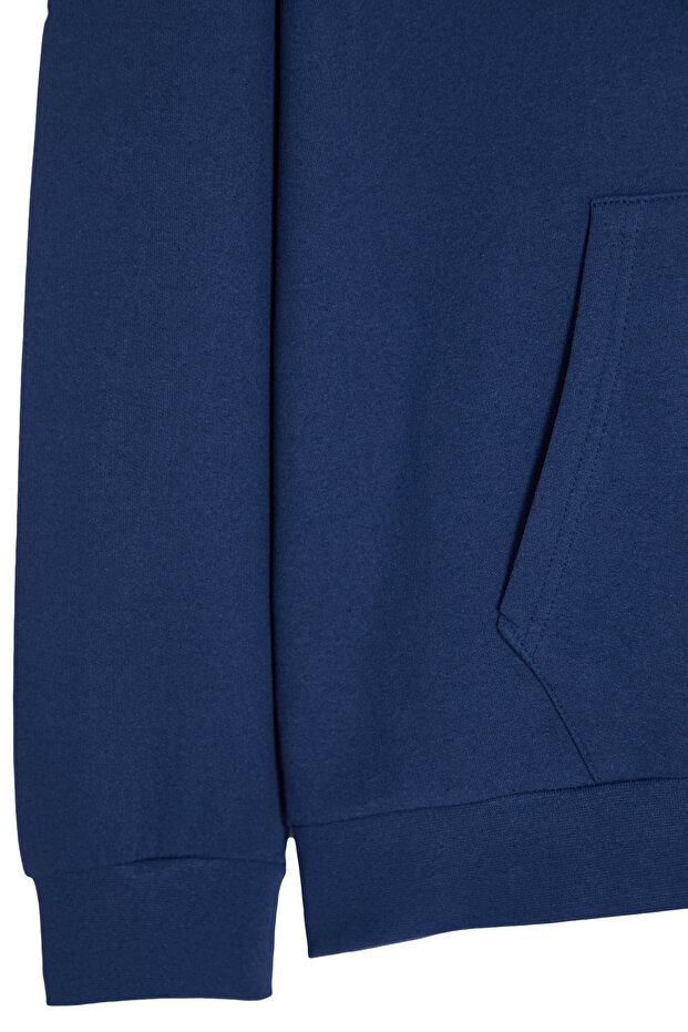 Lacivert Büyük Beden apüşonlu Oversize/Geniş Kesim İçi Polar/Sıcak Tutan Sweatshirt TMNAW24AO00013 - 7