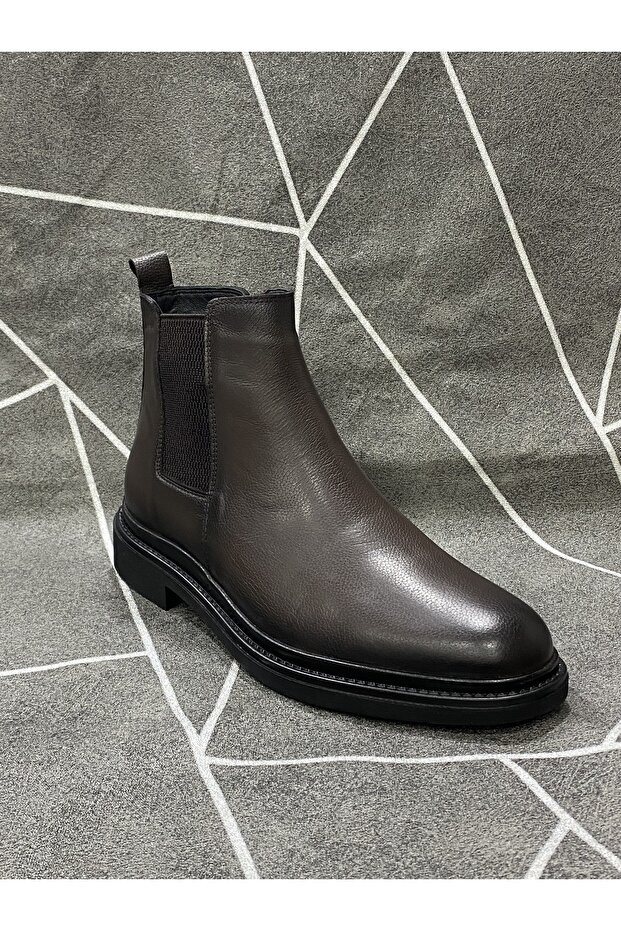 Brown Genuine Leather Rubber Sole Zippered Chelsea Boots