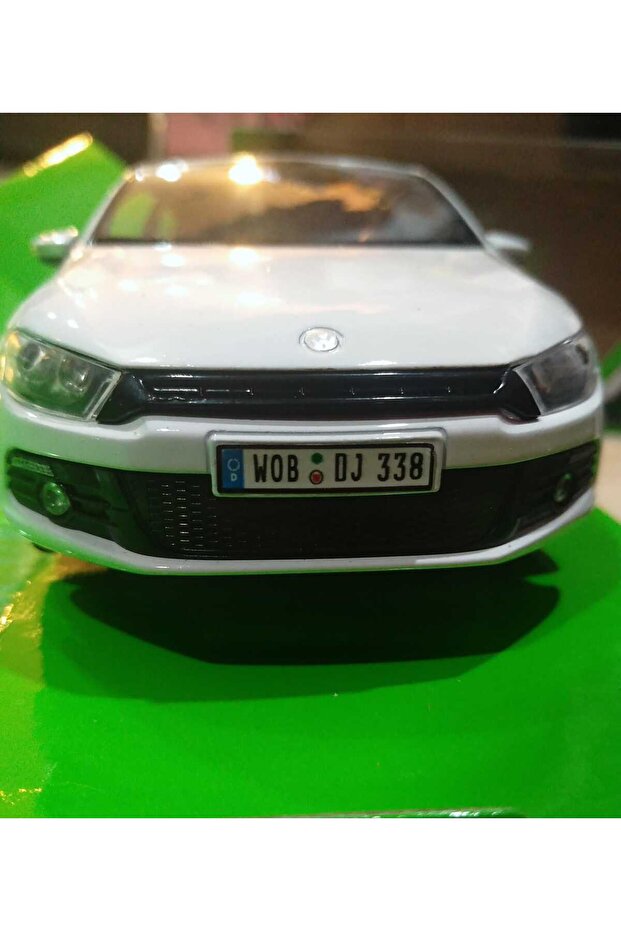VW SCIROCCO 1/ 24 ÖLÇEKLİ - 4