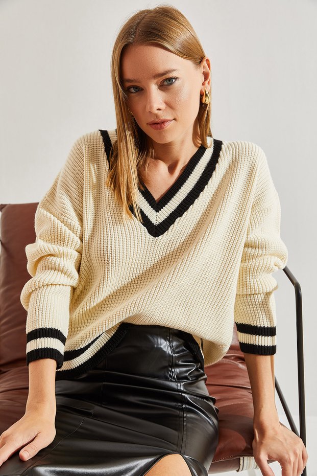 Women's Beige Black V-Neck Striped Knitwear Sweater 20234225