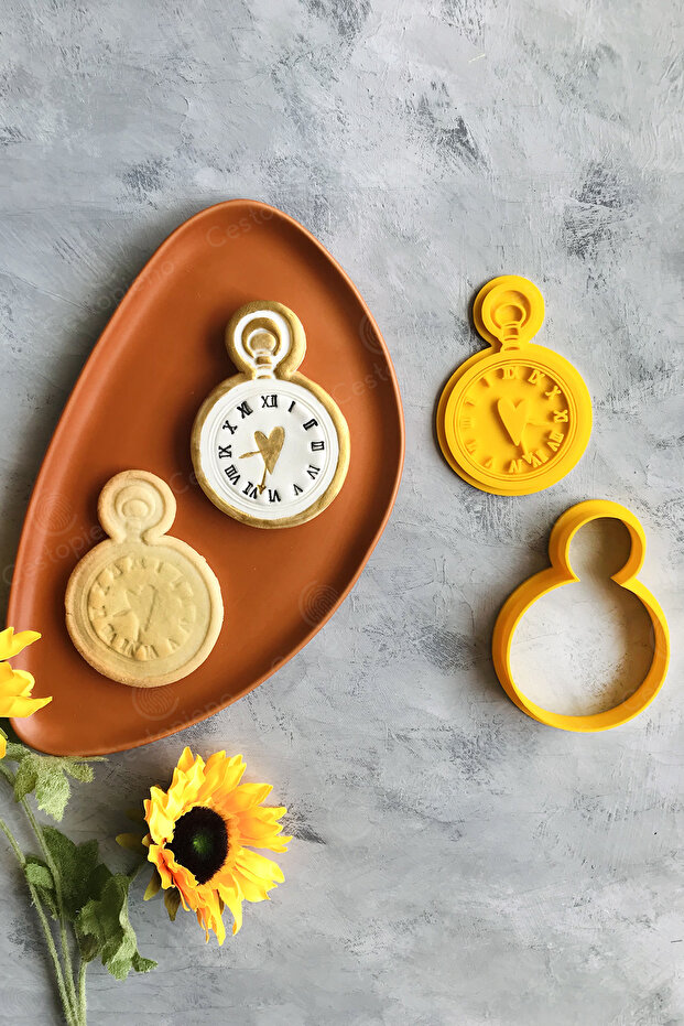 Yellow Chain Clock Dough Shaper / Cookie, Ceramic, Polymer Clay (Alice in Wonderland)