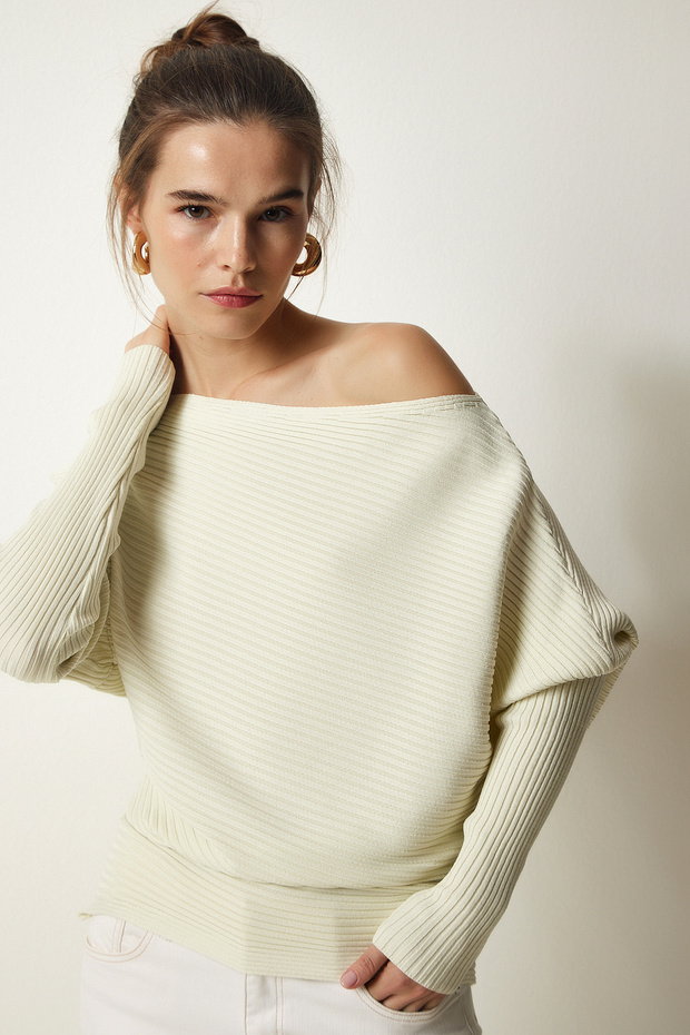 Women's Cream Asymmetrical Collar Ribbed Sweater FN03138