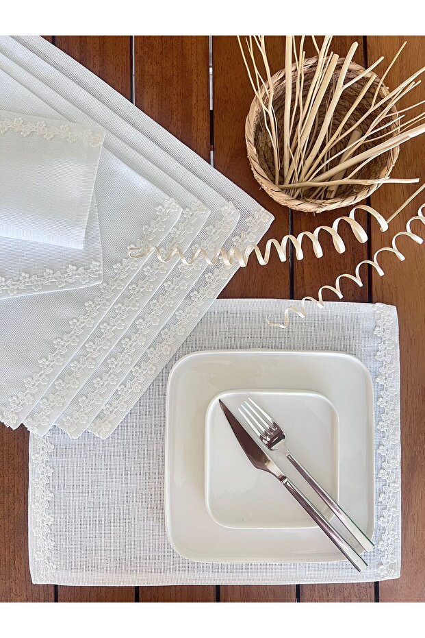 American Service, Jute Textured, Linen Linen White Leaf 6 Pieces
