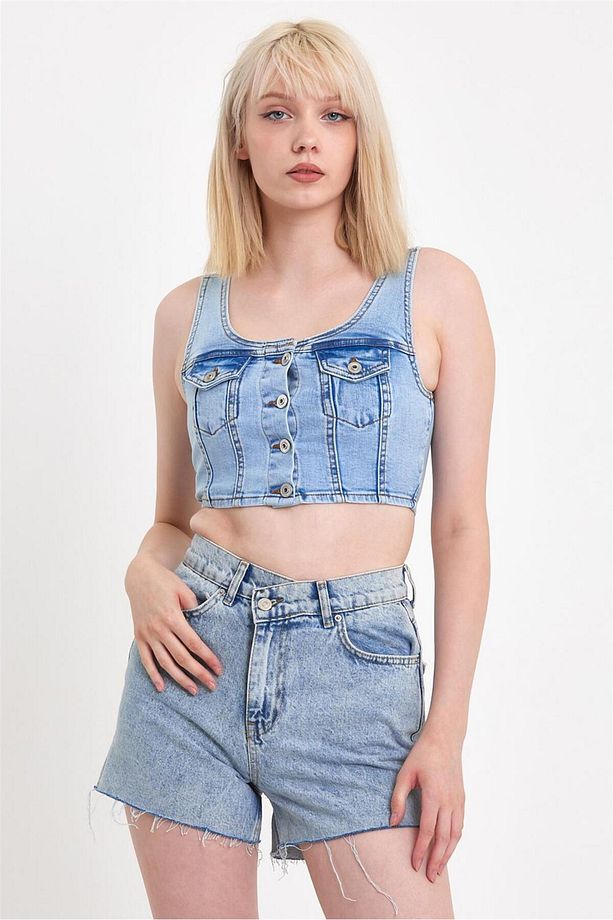 - Kadın Önü Düğmeli Cep Detaylı Askılı Denim Crop Açık Mavi - 1