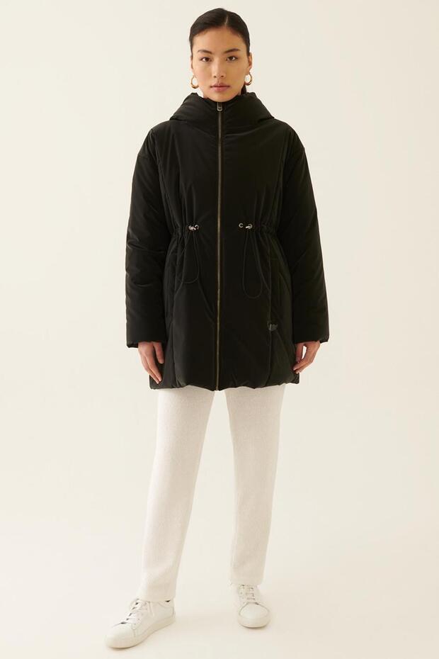 Clairs Comfortable Fit Hooded Knee Length Black Color Women's Coat