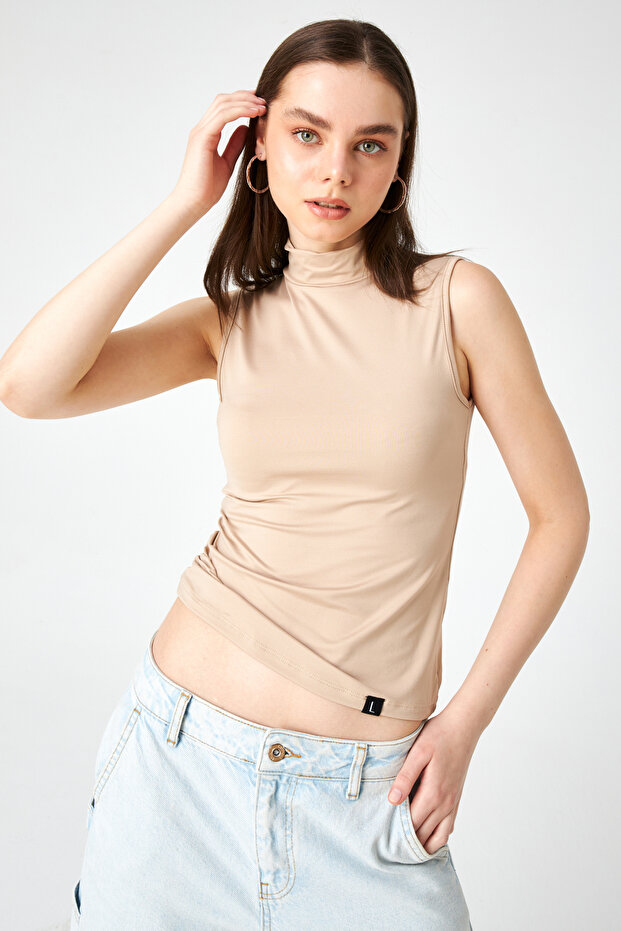 Kadın Krem Kolsuz Soft Touch Basic Bluz - 1