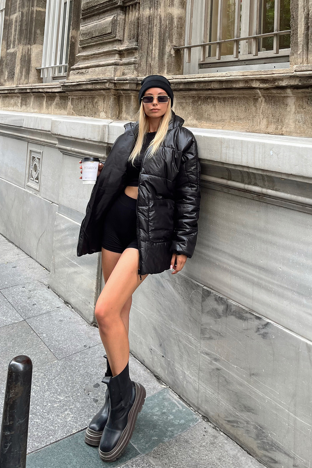 Dámská černá s kapucí, vnější kapsa Puffer Módní oversize nafukovací kabát ALC-X7365 - 7