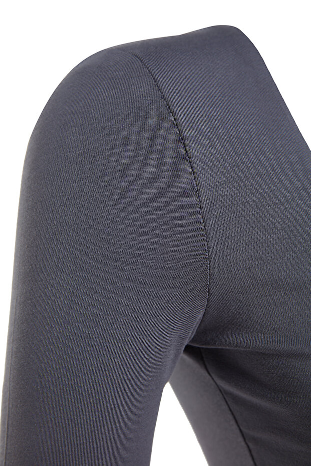 Antrasit Pamuklu Kare Yaka Regular Fit Örme Bluz TWOAW24BZ00016 - 8