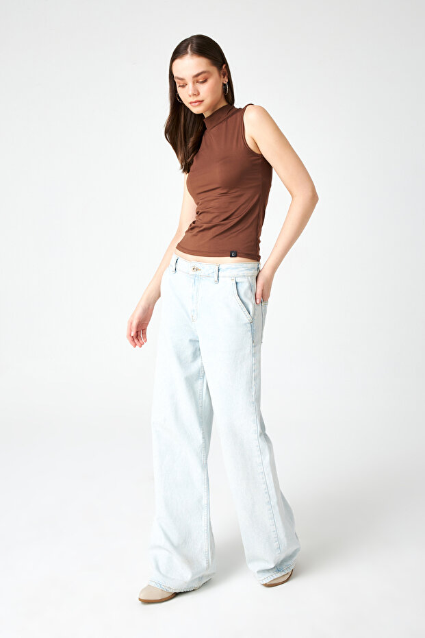 Kadın Acı Kahve Kolsuz Soft Touch Basic Bluz - 6