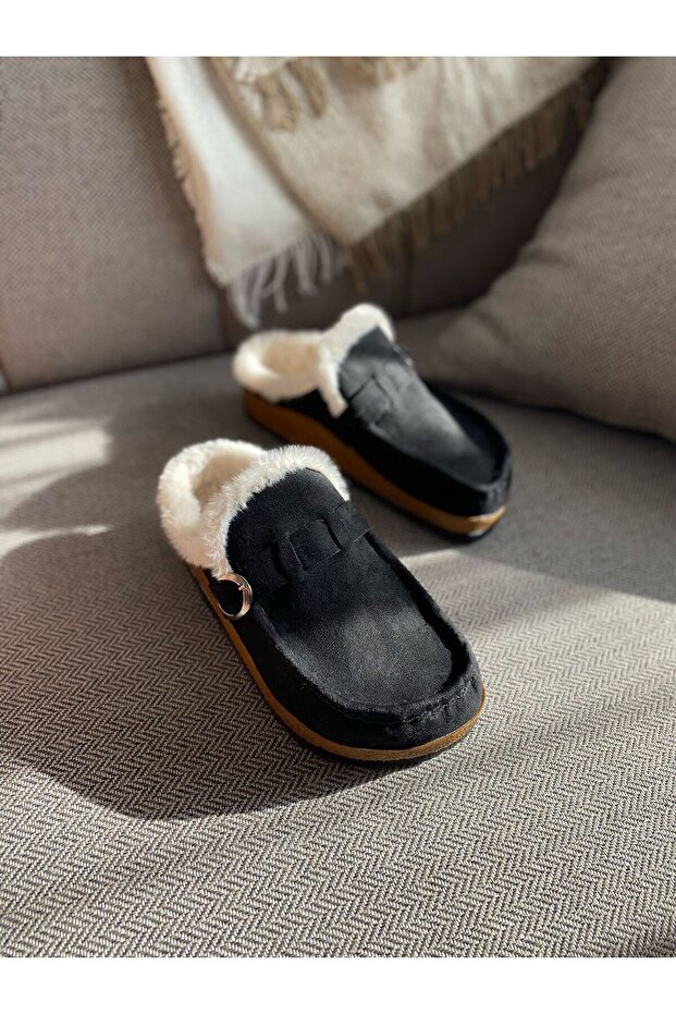 Black Fur Lined Women's House Slippers