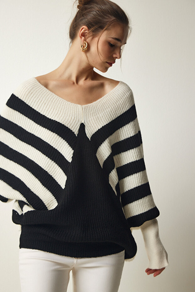 Women's Cream Black Striped Bat Sleeve Knit Sweater BV00111