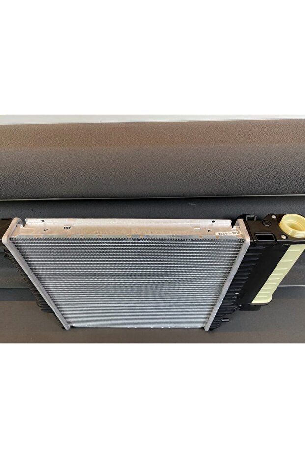 Bmw 3 E30 (82-) - E36 (90-) E36 Compact Uyumlu (94-) Ithal Radyatör - 5