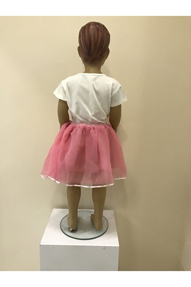 Devojčica, roza suknja 9286 - 4
