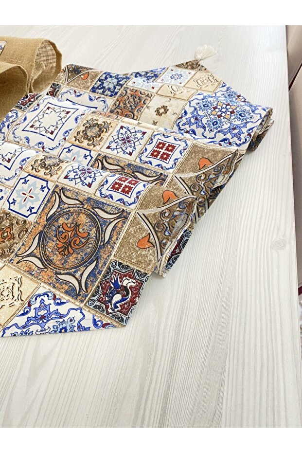 Tile Patterned Runner and Placemat Set - 3