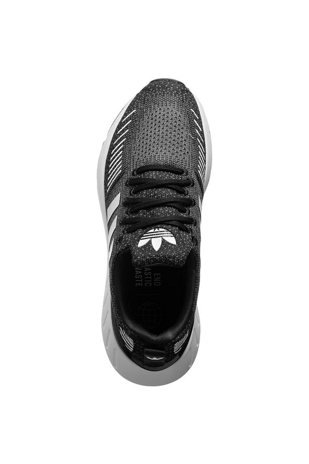 SWIFT RUN 22 W      CBLACK/FTWWHT/GREFIV - 6