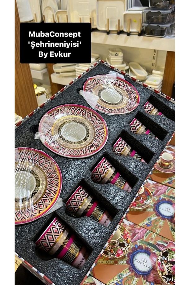 Içe Geçmeli Tabağı Ayaklı 6 Lı Kahve Fincan Takımı - 2