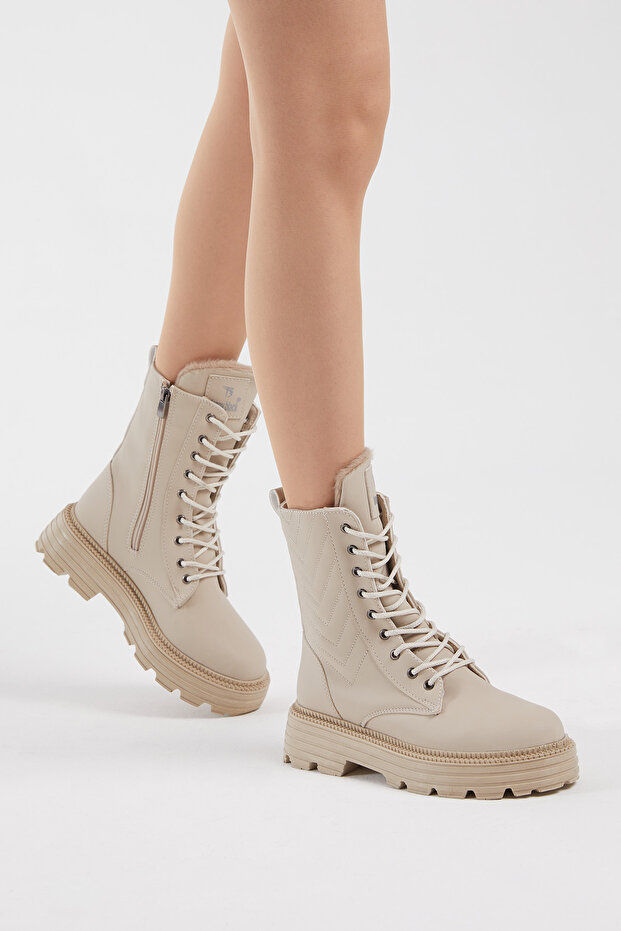 Női krémszínű bőrmintás kényelmes fűzős csizma - 2