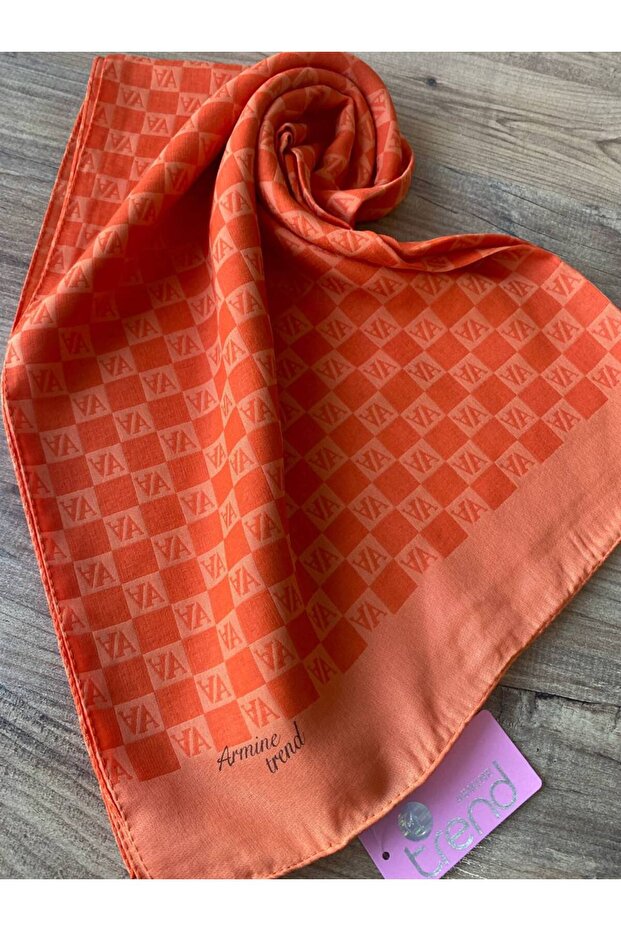 Trend Ultra Light A Logo Shawl