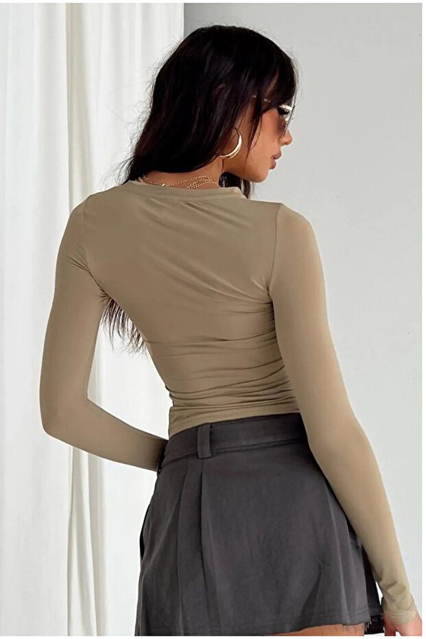 طاقم الرقبة الأساسية طويلة الأكمام الجسم - 2